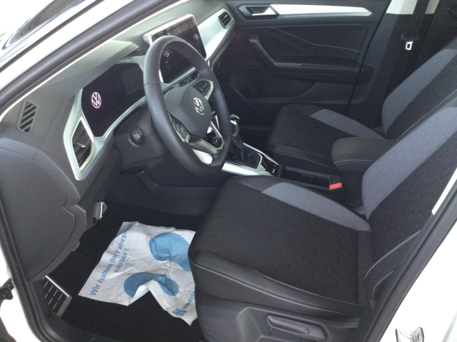 Volkswagen T-Roc – Bild 11