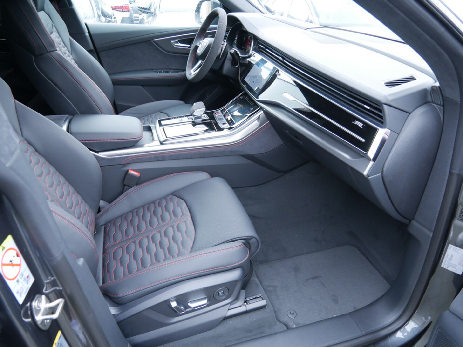 Audi RS Q8 SUV