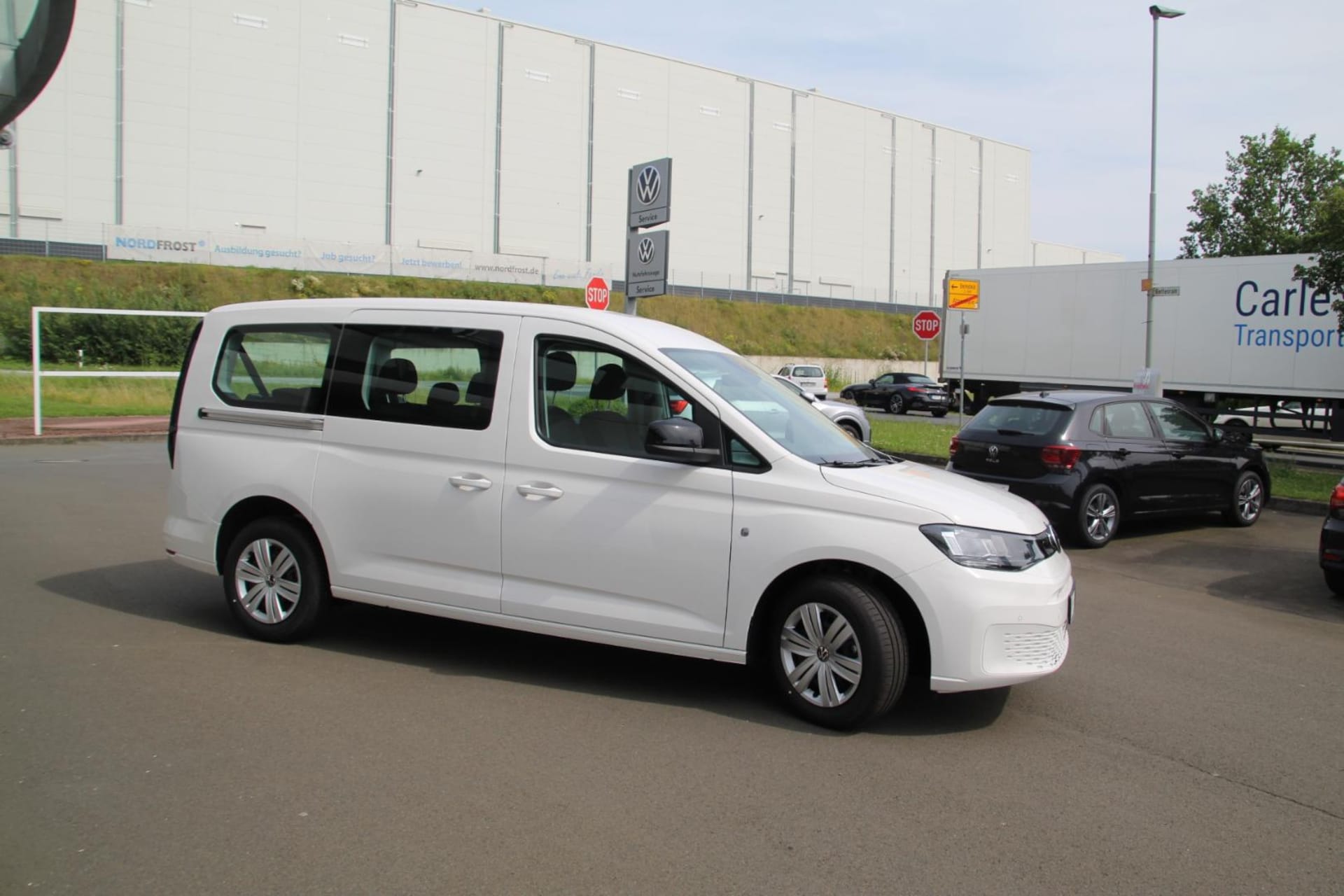 Volkswagen Caddy Maxi Basis-Modell