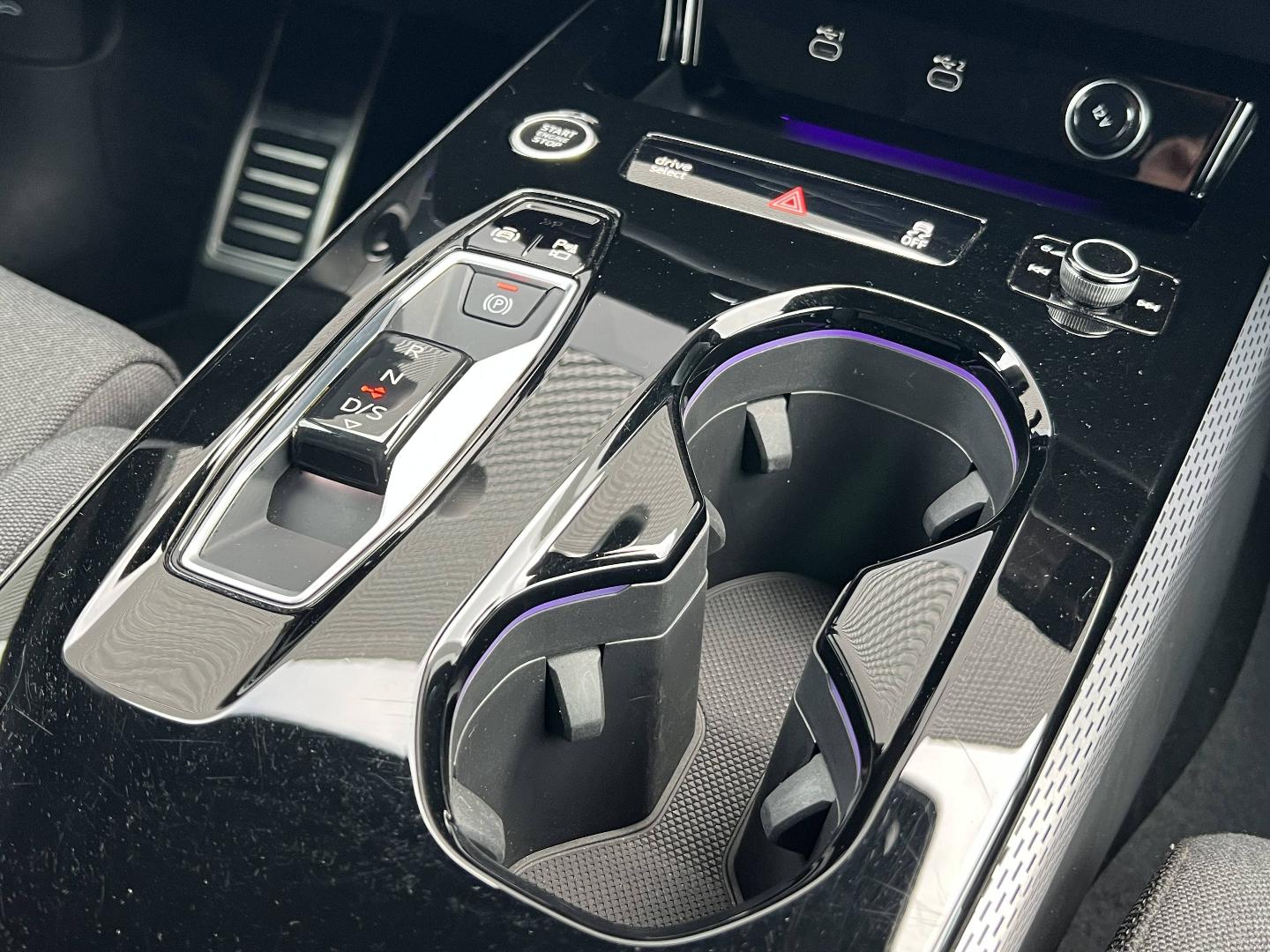 Image about Audi A5 Avant Design TDI Hybride 204 ch S tronic