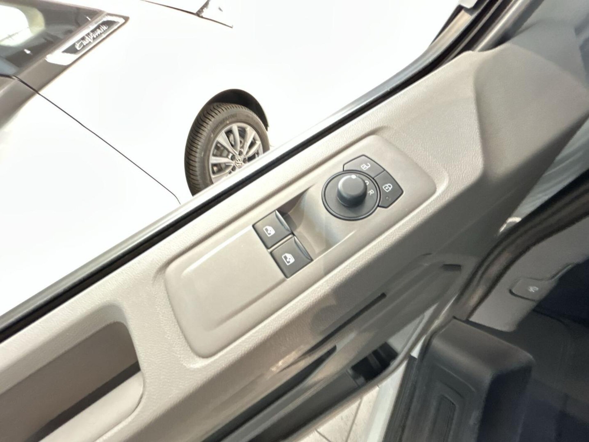 Volkswagen e-Caravelle