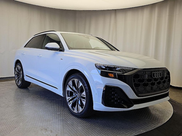 2026 Audi Q8