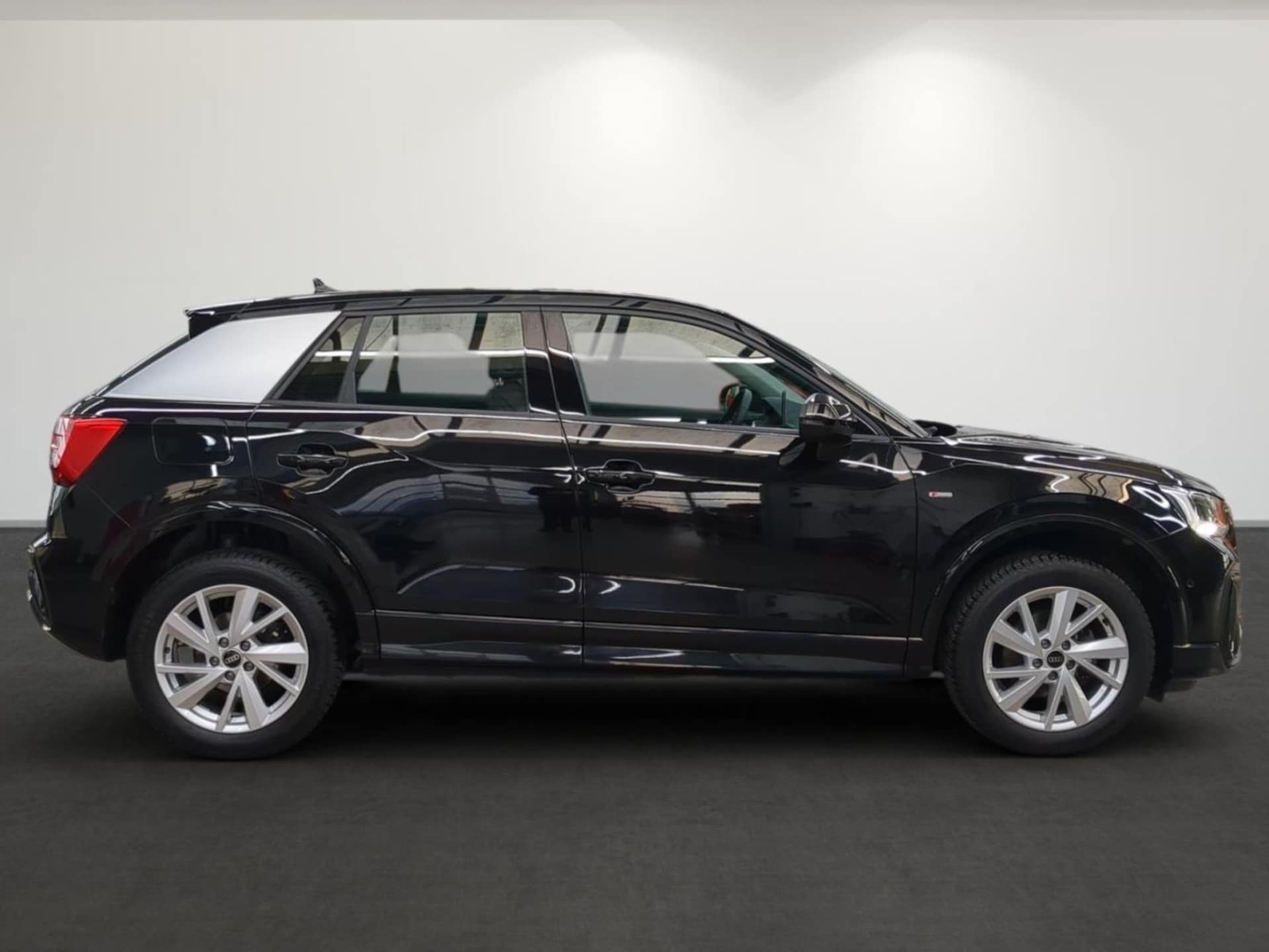 Audi Q2 S line