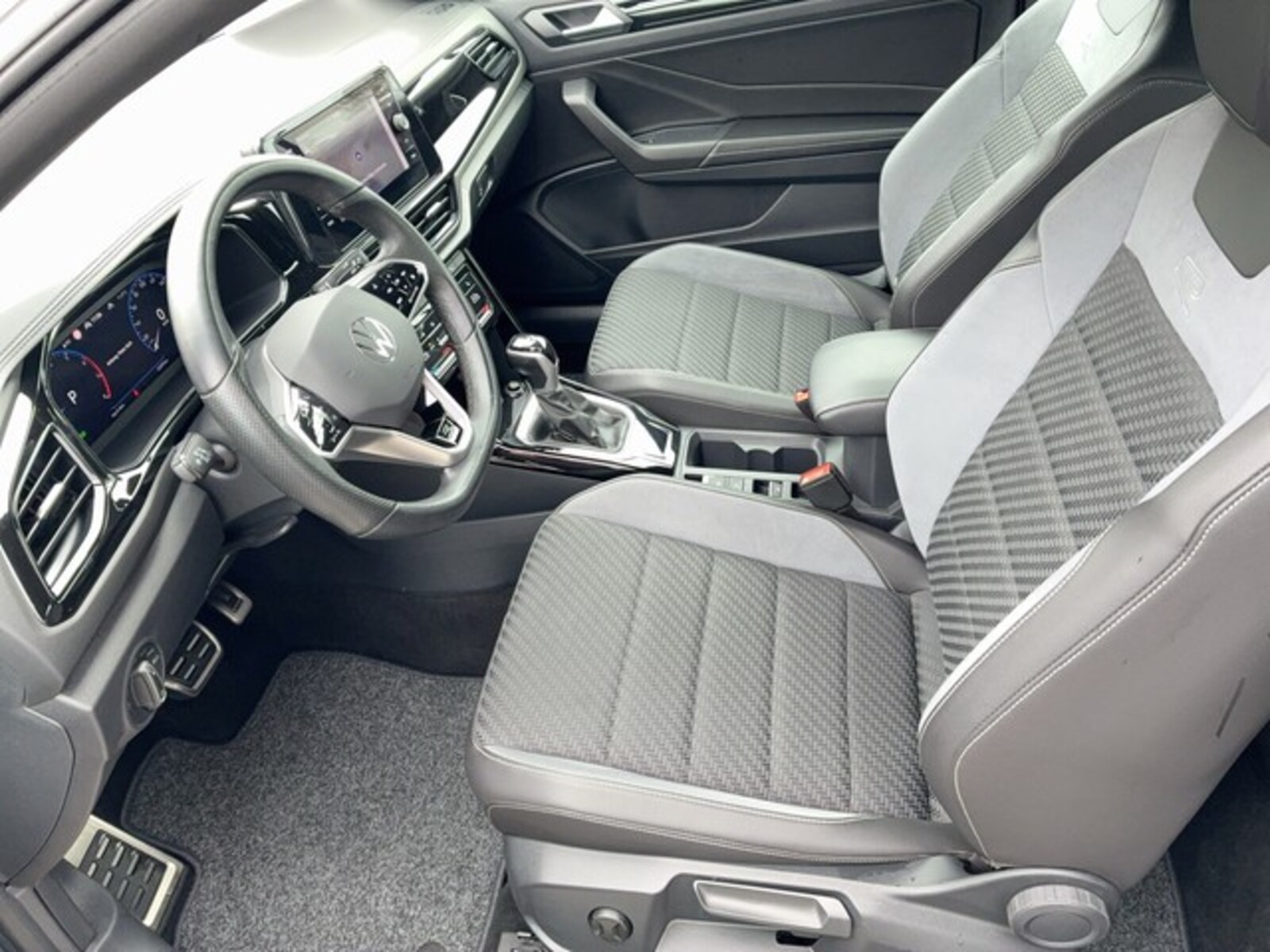Volkswagen T-Roc Cabriolet – Bild 8