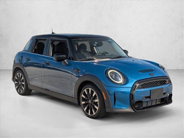 2024 MINI