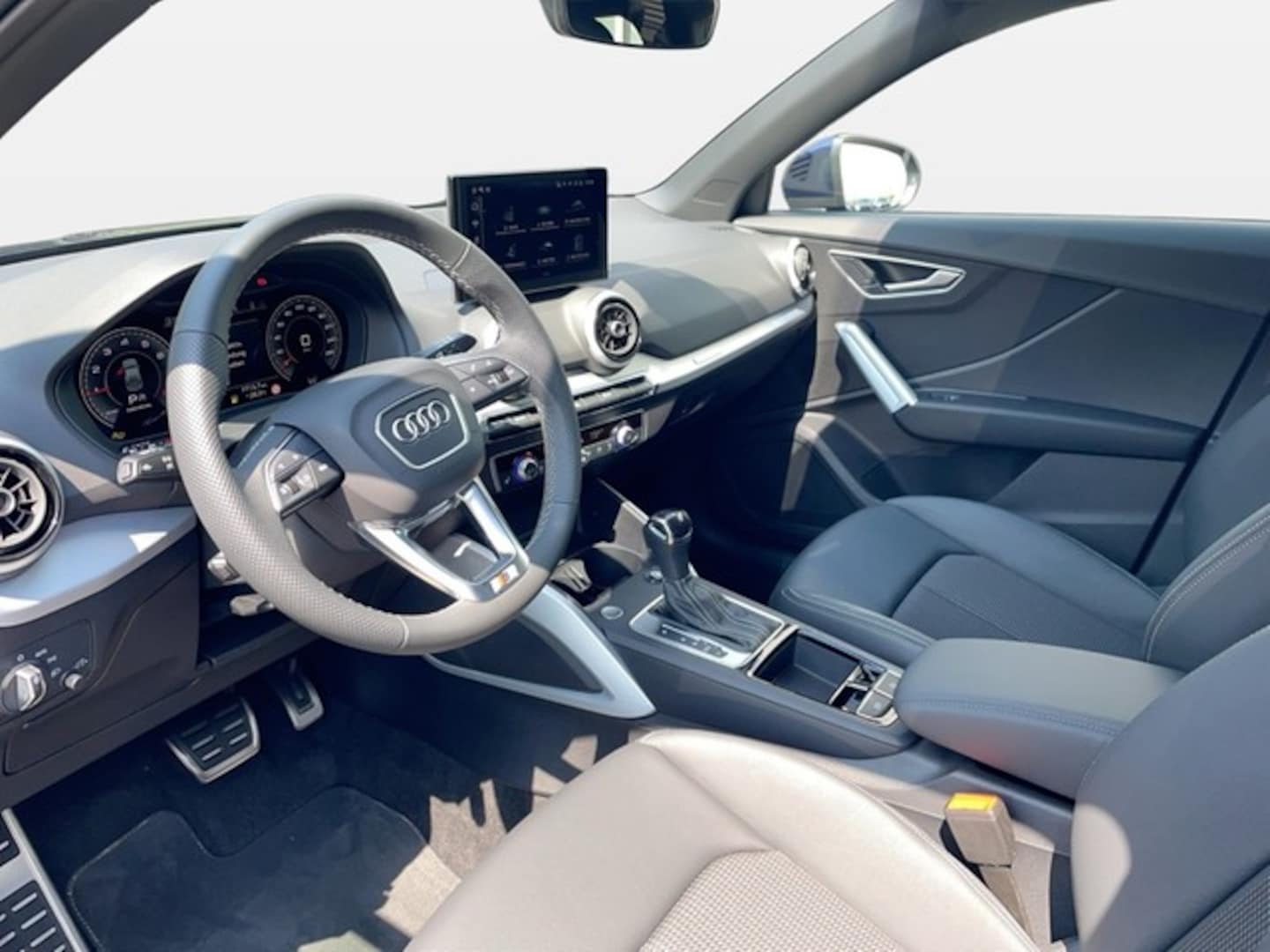 Bild über Audi Q2 advanced 35 TFSI S tronic - für weitere Informationen kontaktieren Sie den Audi Partner