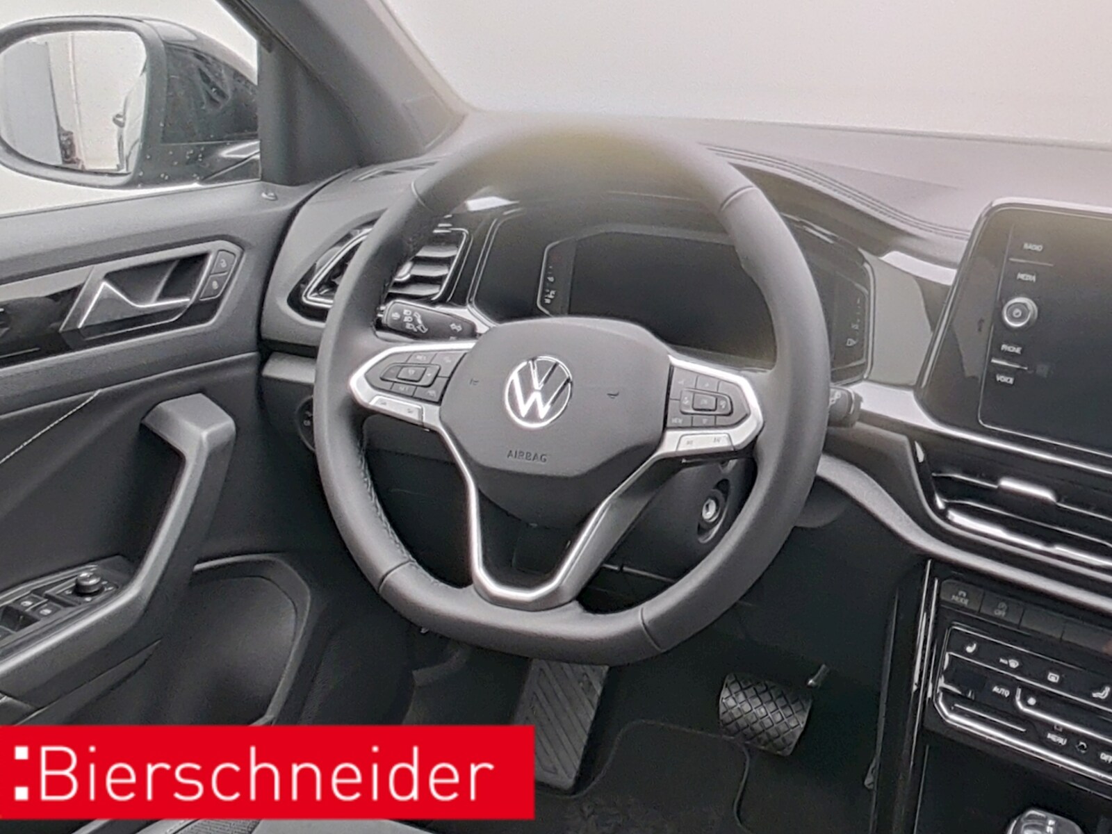 Volkswagen T-Roc – Bild 11