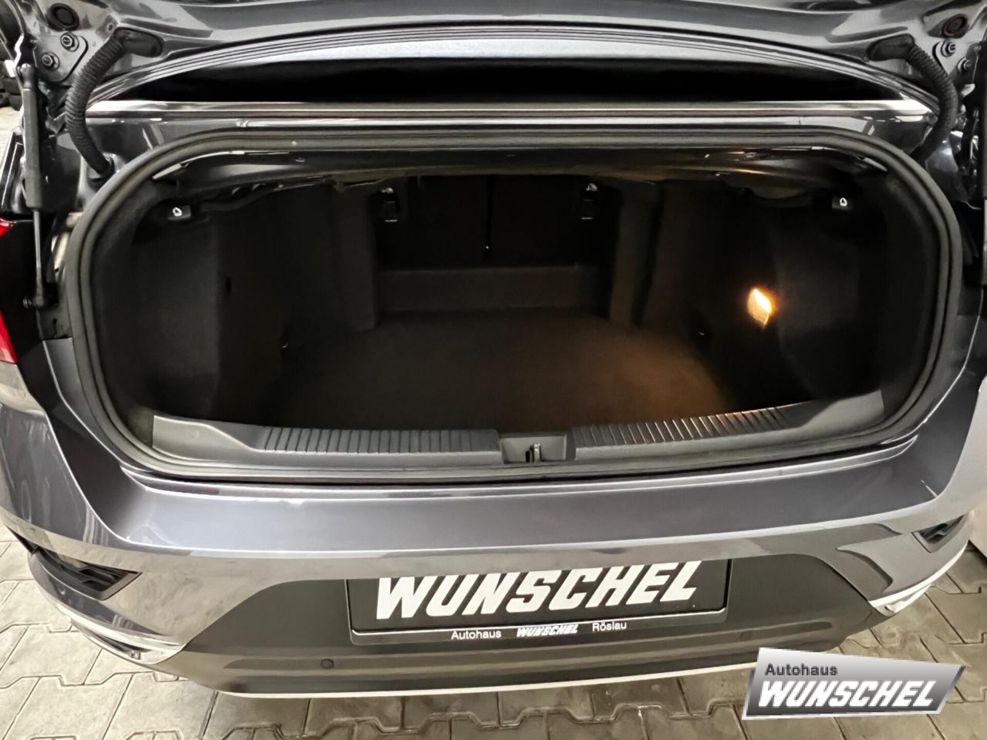 Volkswagen T-Roc Cabriolet Style