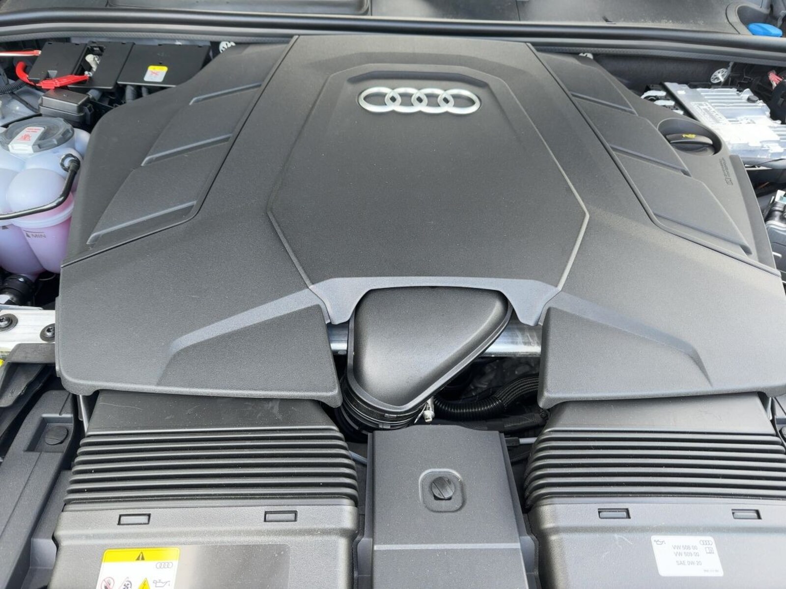 Audi Q8 – Bild 12