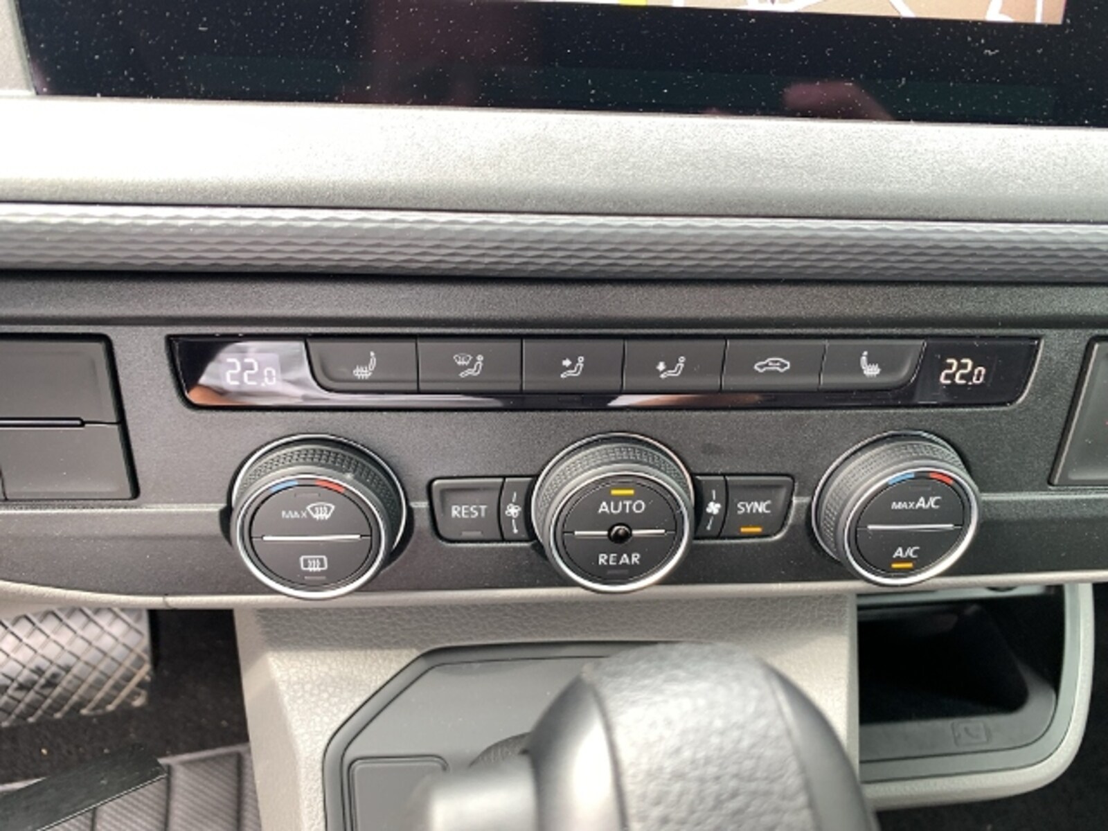 Volkswagen T6.1 Caravelle langer Radstand – Bild 24