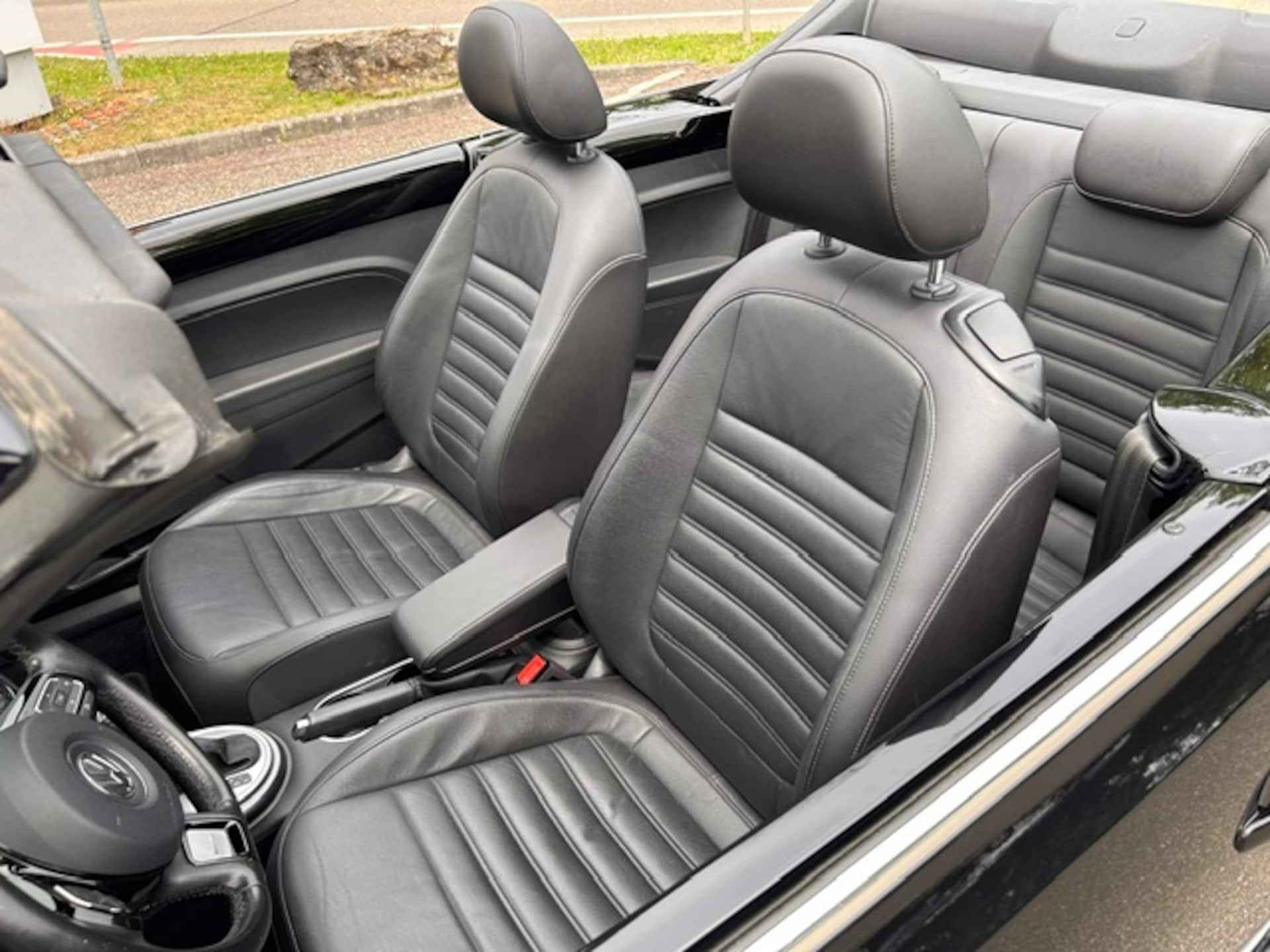 Volkswagen Beetle Cabriolet SOUND