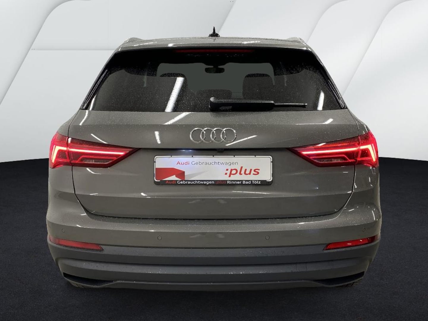 Bild über Audi Q3 TFSI 110 kW S tronic - für weitere Informationen kontaktieren Sie den Audi Partner