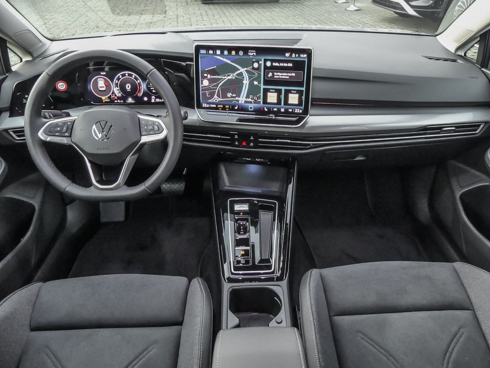 Volkswagen Golf Style