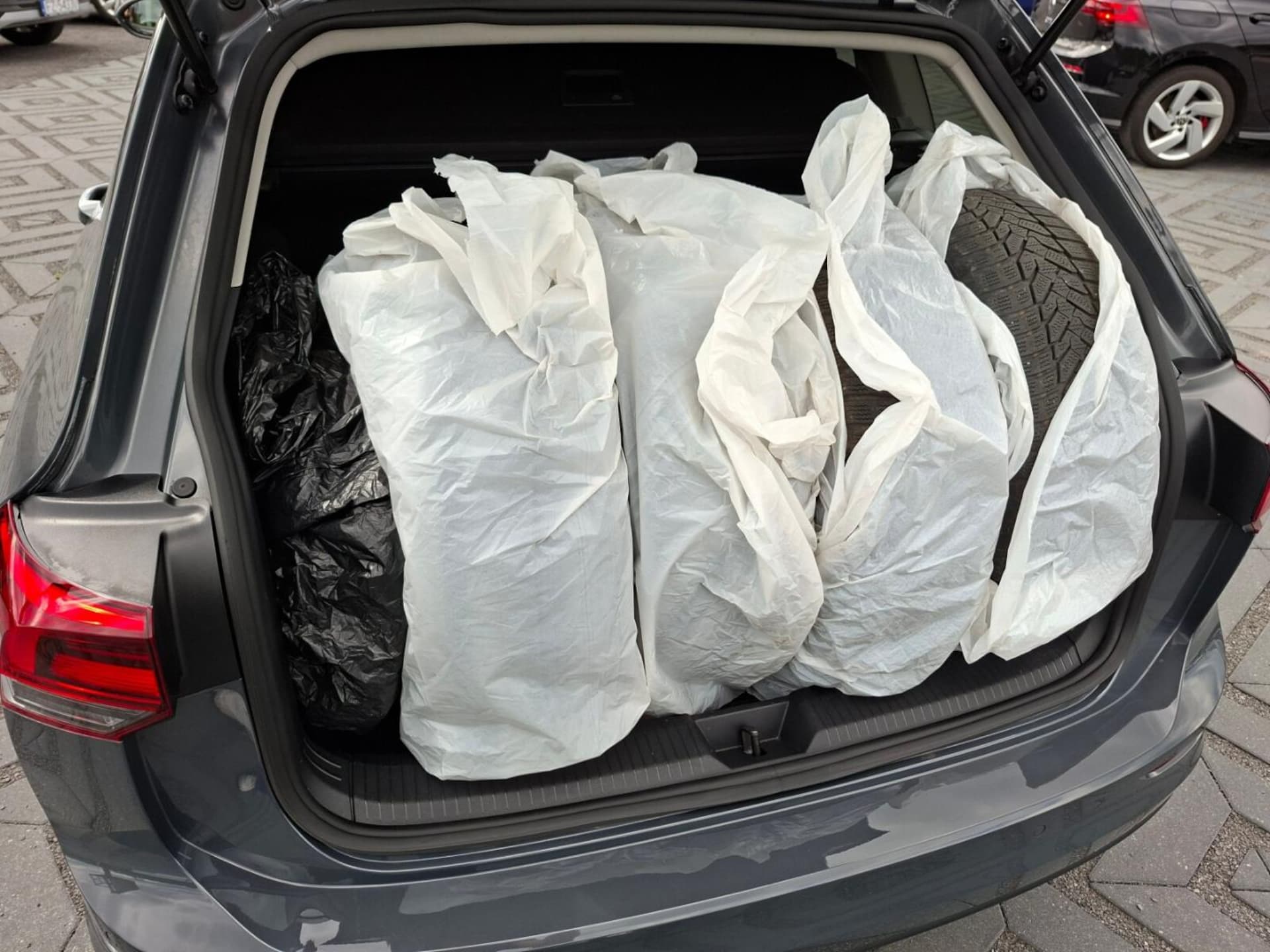 Volkswagen Golf Variant Life