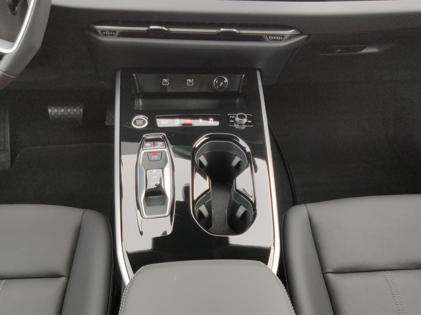 Bild über Audi A5 Avant TFSI quattro 150 kW S tronic - für weitere Informationen kontaktieren Sie den Audi Partner