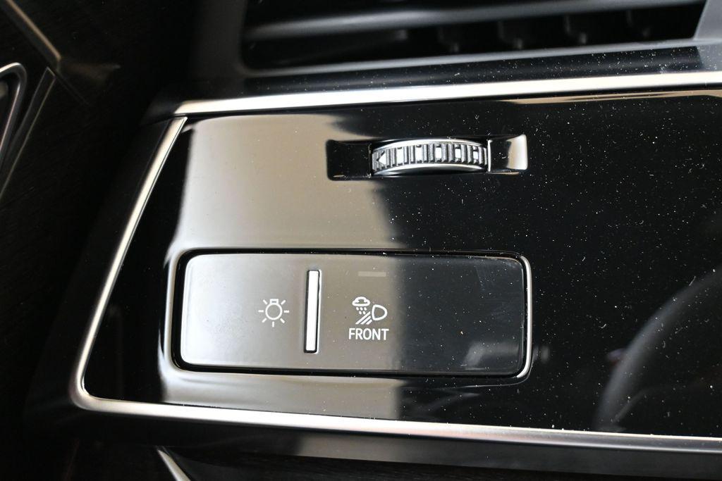 2026 Audi Q8 Prestige - Photo 24