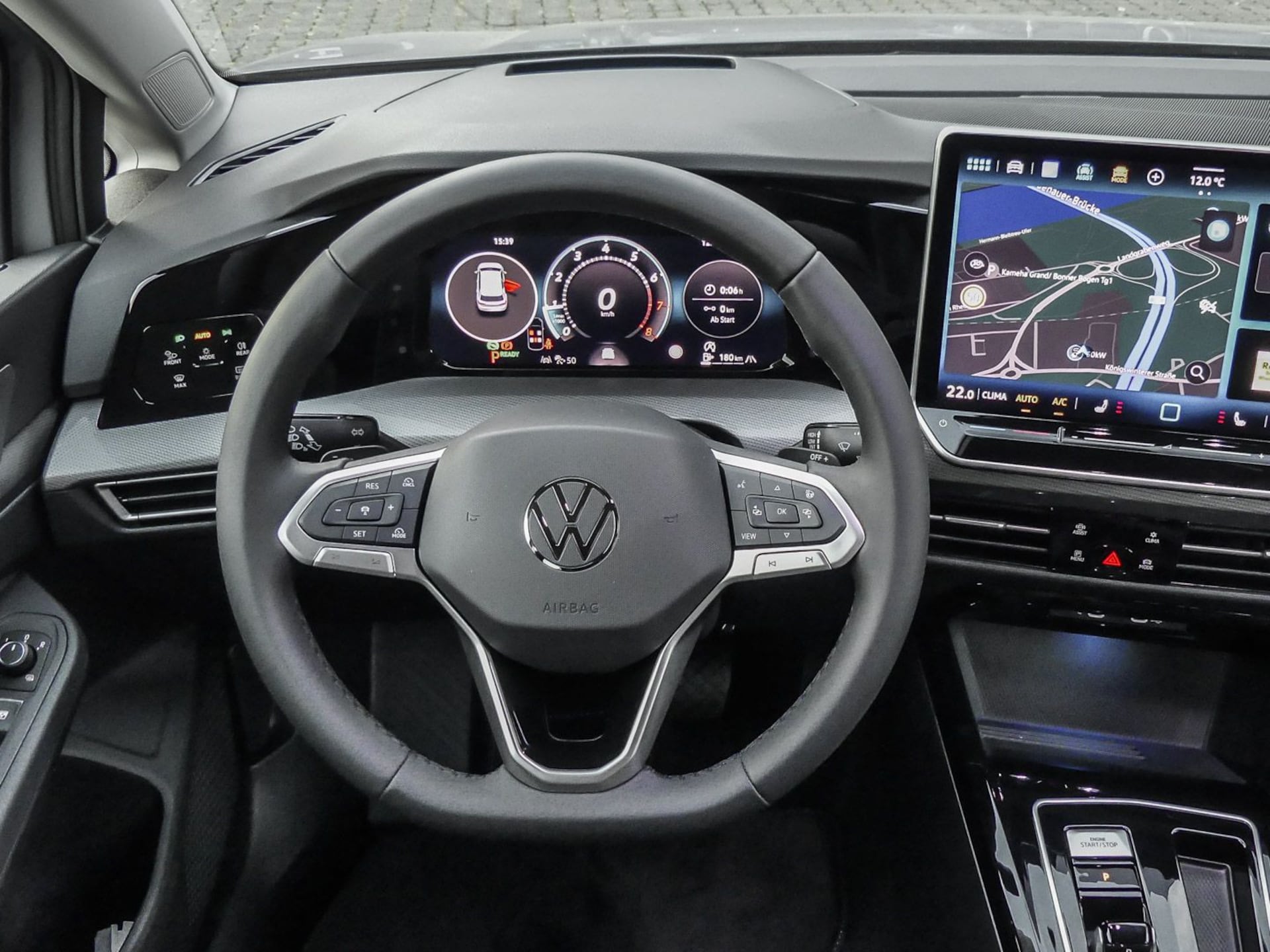Volkswagen Golf Style