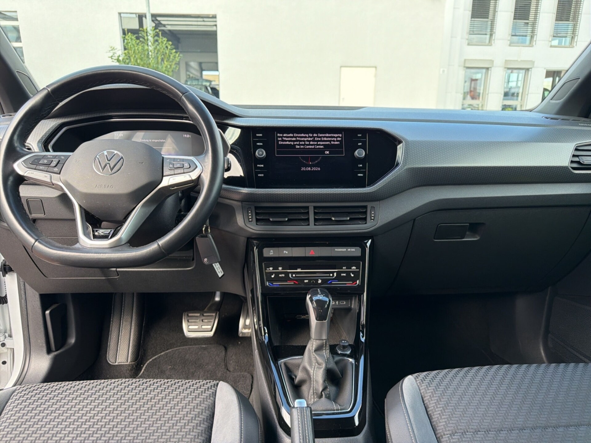 Volkswagen T-Cross Style