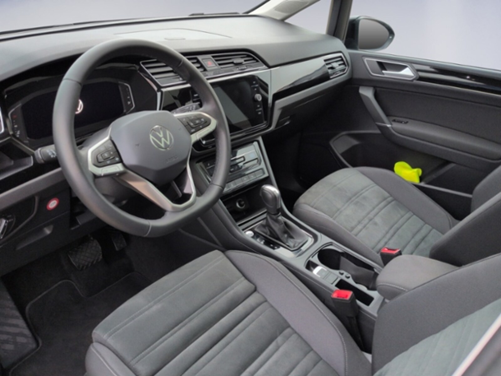 Volkswagen Touran – Bild 11