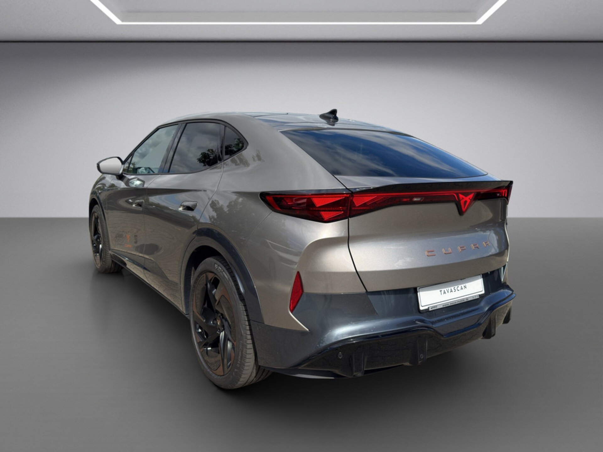 CUPRA Tavascan VZ