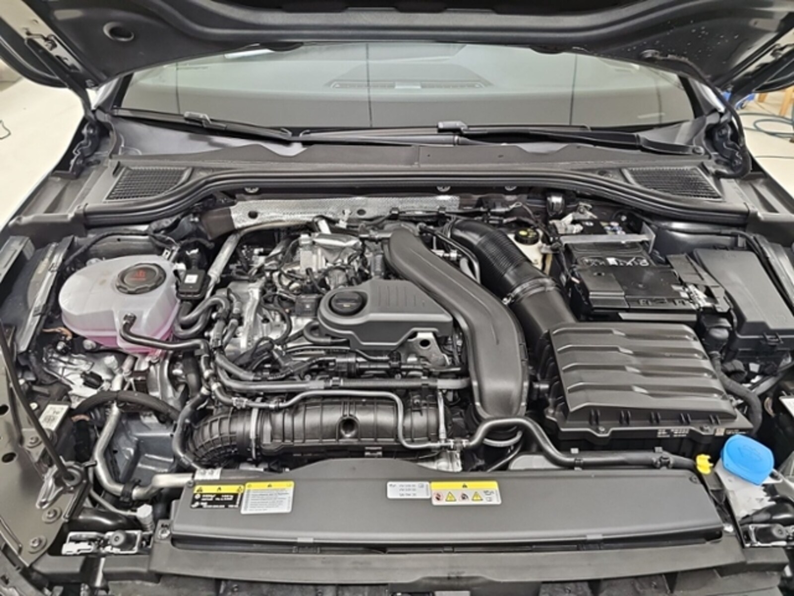 Volkswagen Golf Variant – Bild 8