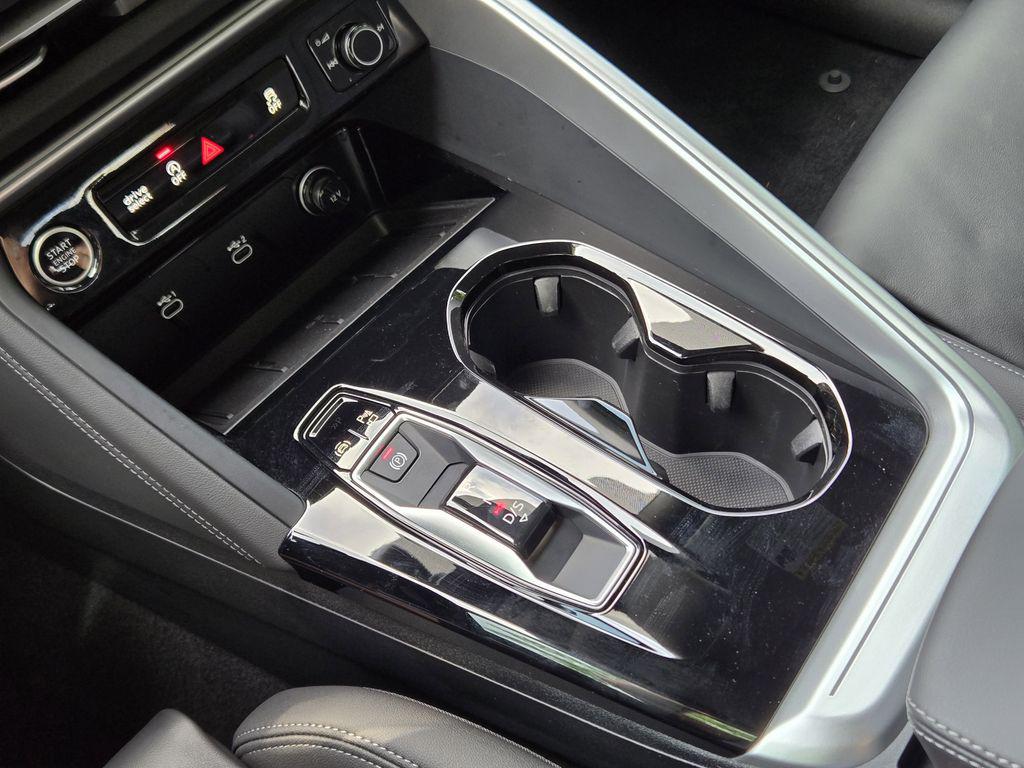 2025 Audi New Q5 Sportback Premium Plus - Photo 25