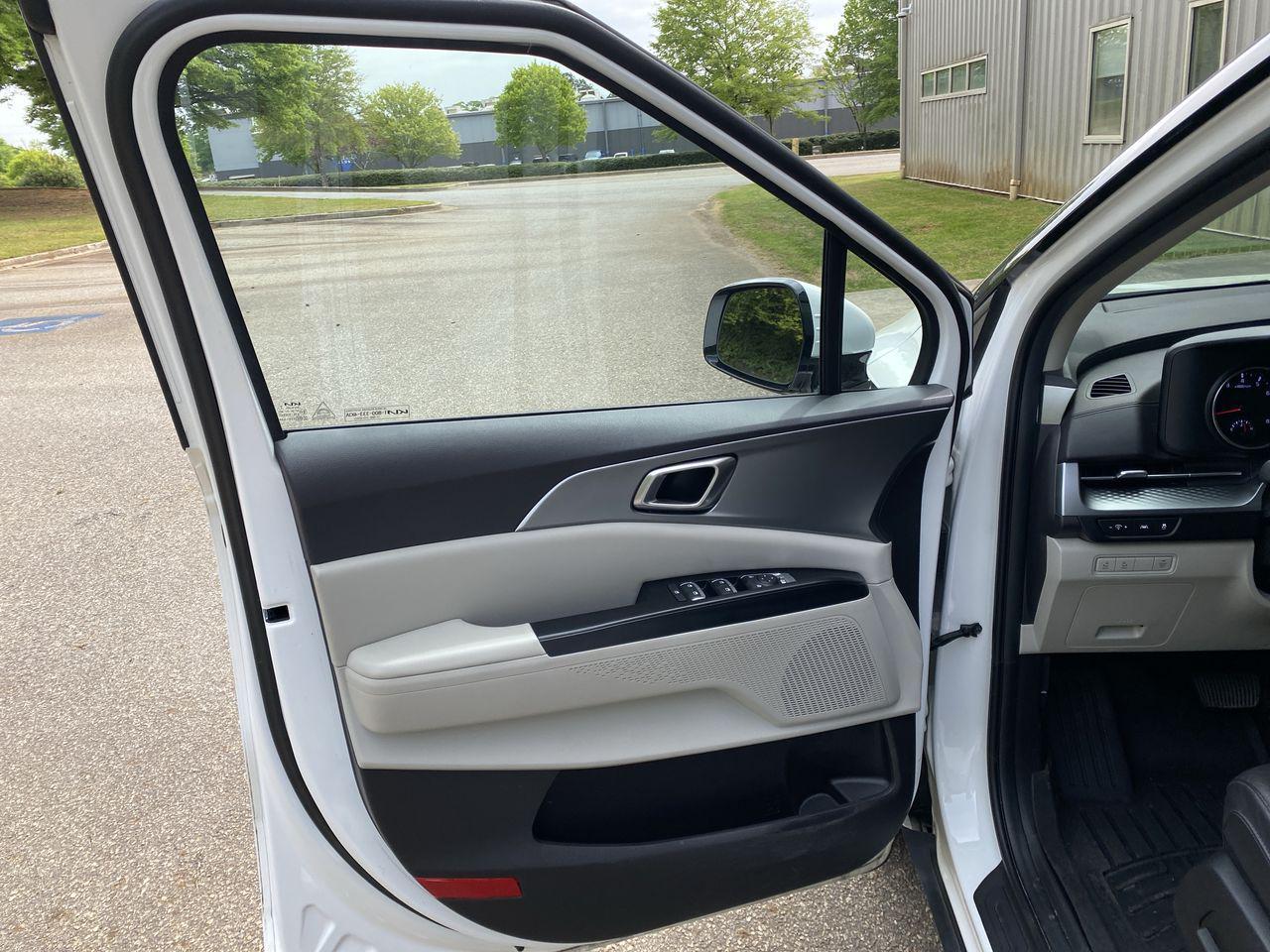 2024 Kia Carnival 17
