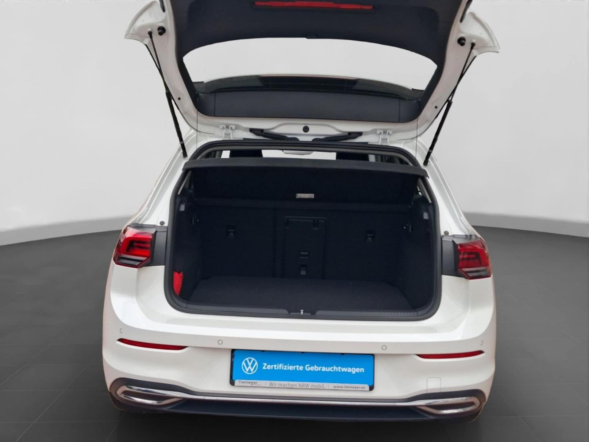 Volkswagen Golf Active