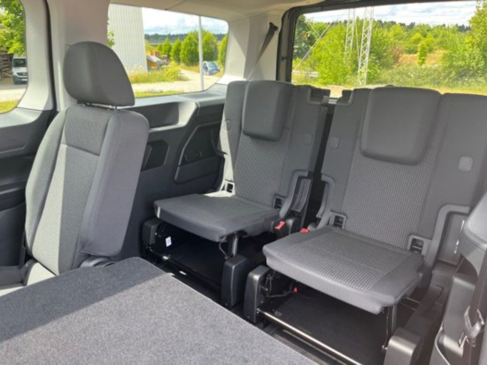 Volkswagen Caddy Maxi – Bild 16