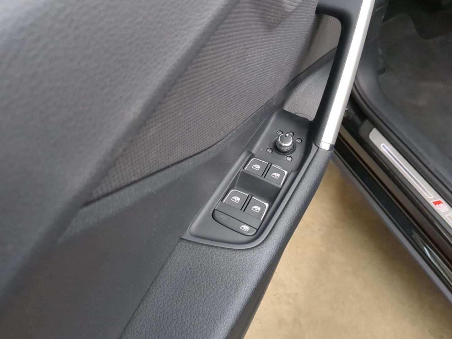 Bild über Audi Q2 S line 35 TFSI S tronic - für weitere Informationen kontaktieren Sie den Audi Partner