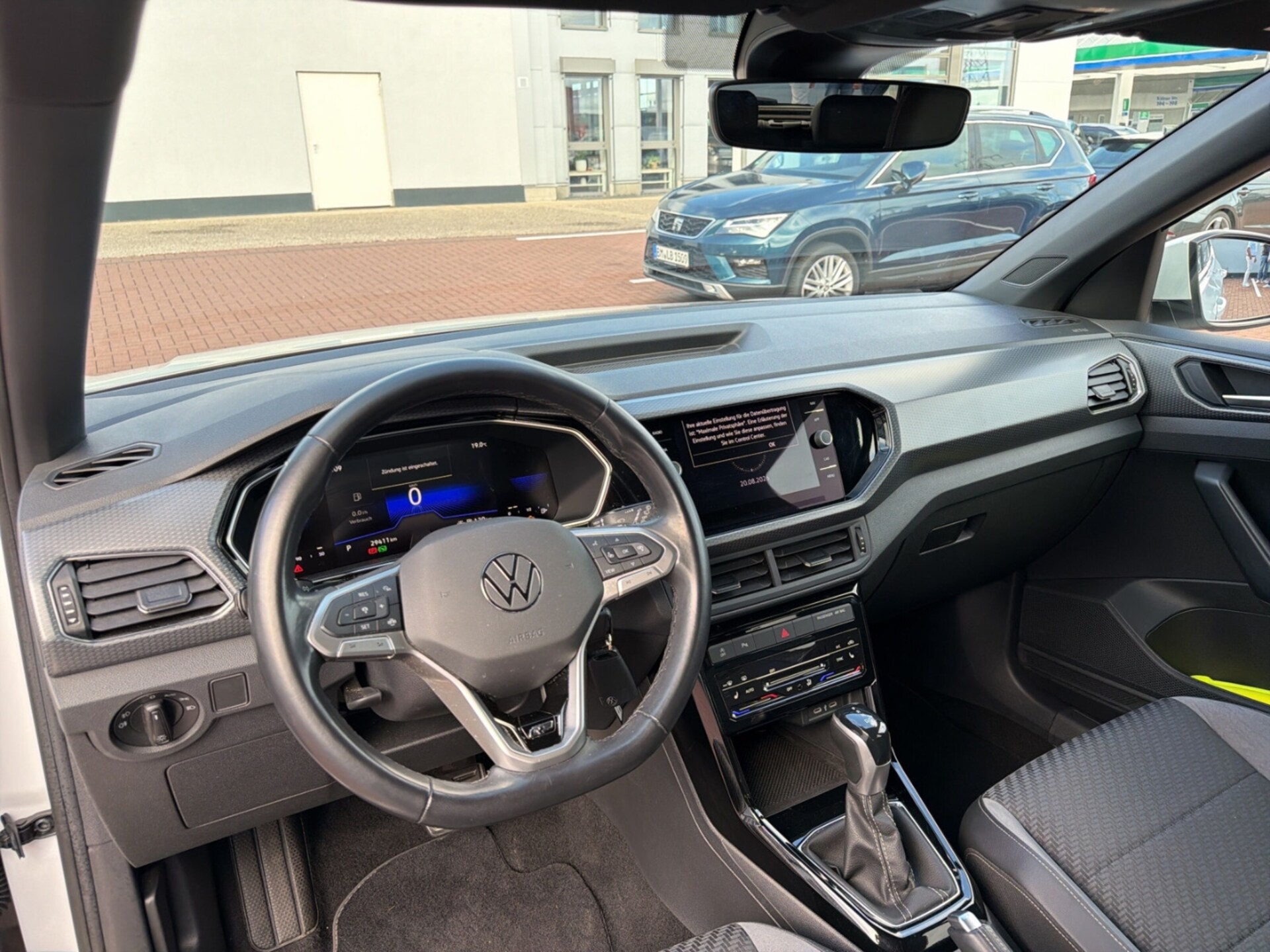Volkswagen T-Cross Style