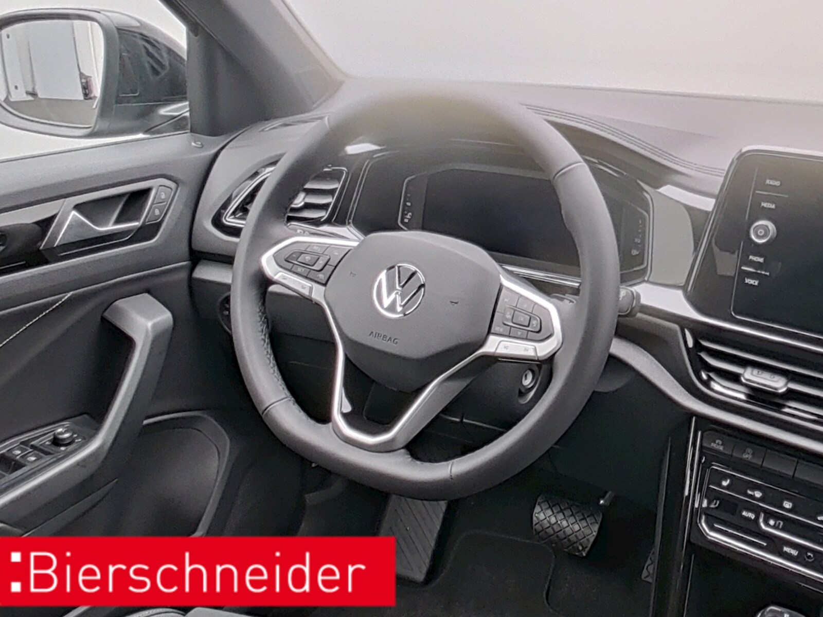 Volkswagen T-Roc – Bild 11