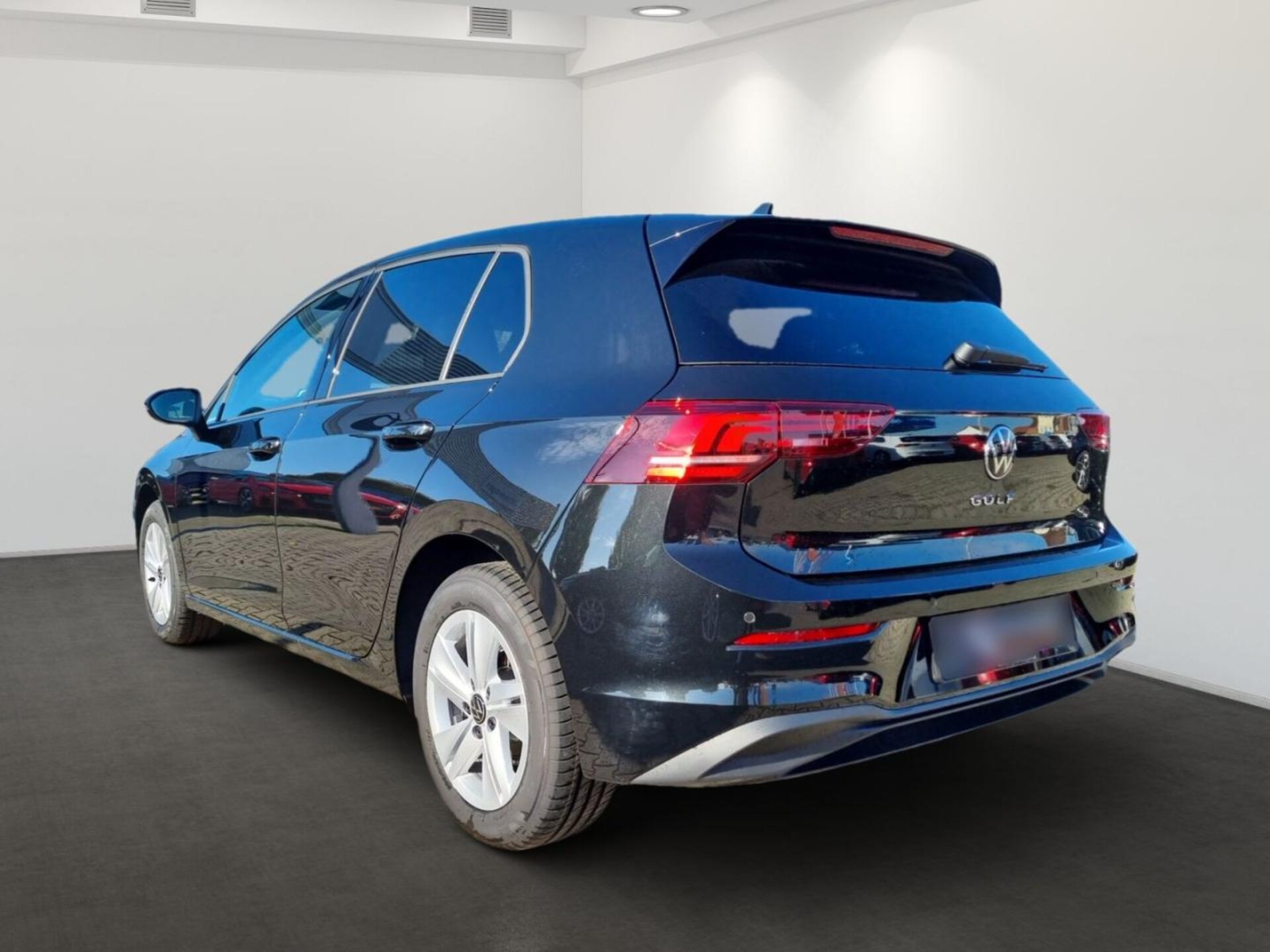 Volkswagen Golf Life