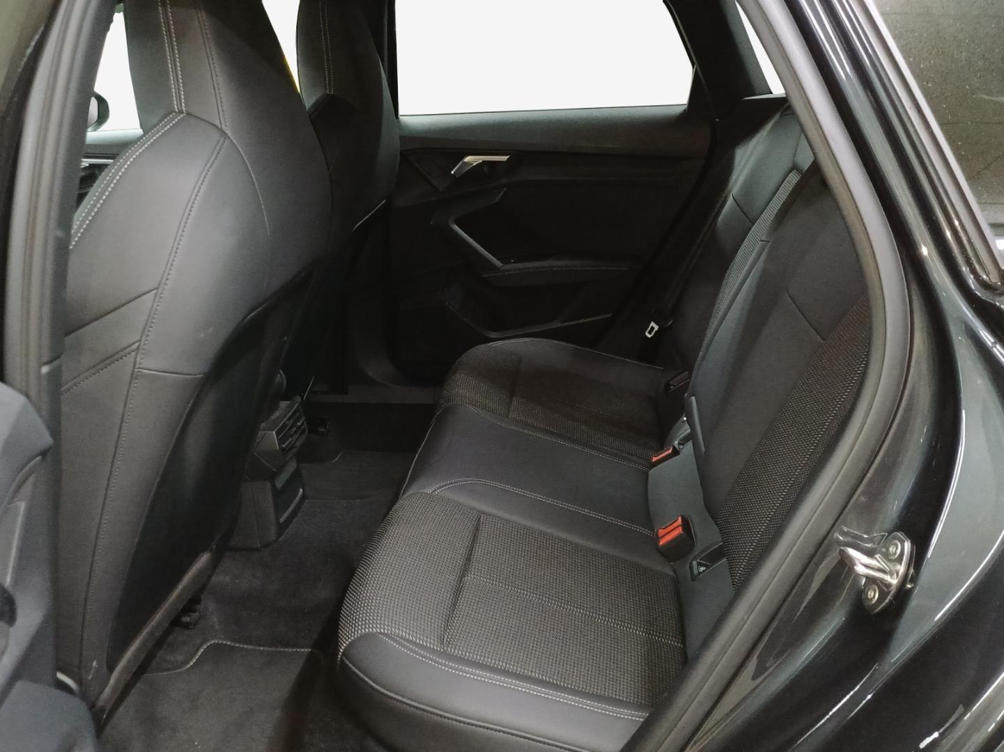 Image de Audi A3 Sportback Attraction 35 TFSI 110 kW (150 ch) S tronic - for more details contact your dealer