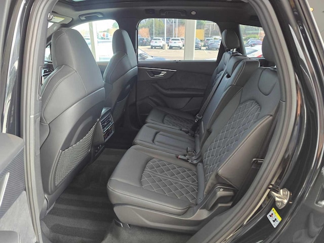 2026 Audi SQ7 Prestige - Photo 16