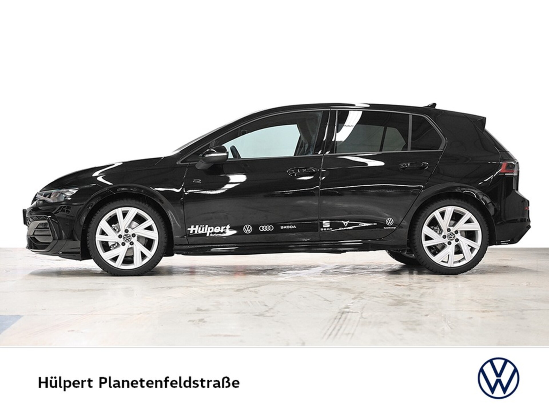 Volkswagen Golf R-Line