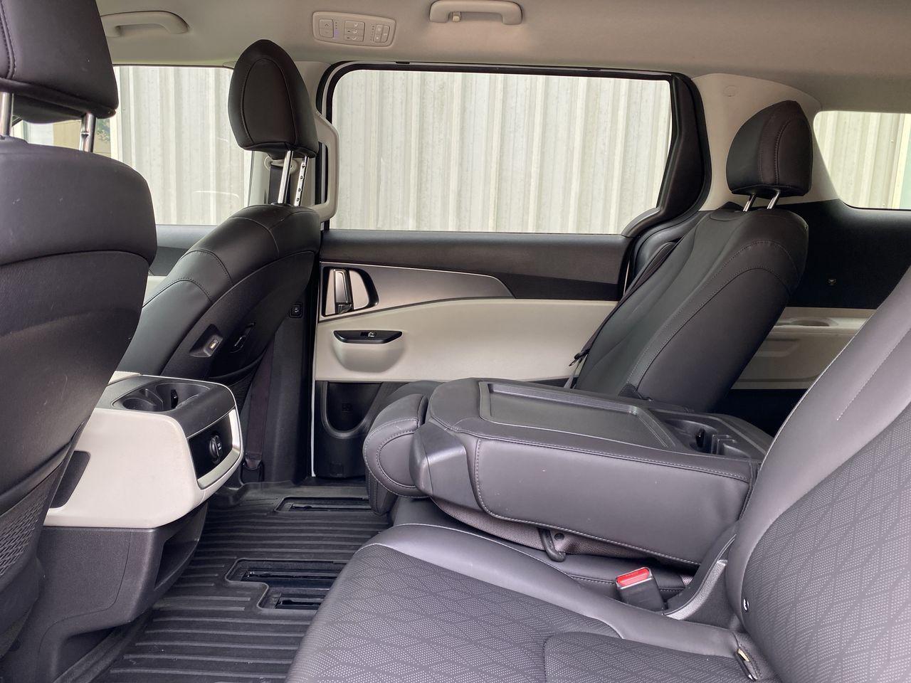 2024 Kia Carnival 19
