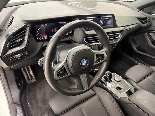 2022 BMW