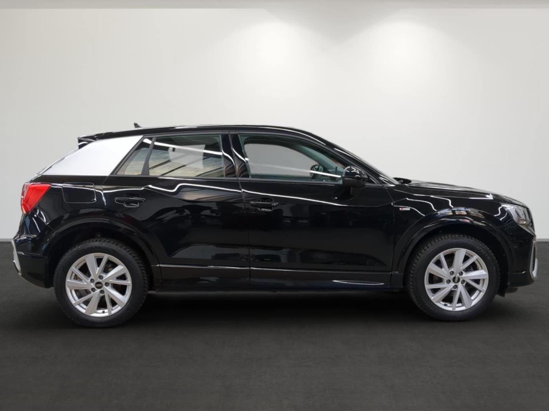 Audi Q2 S line