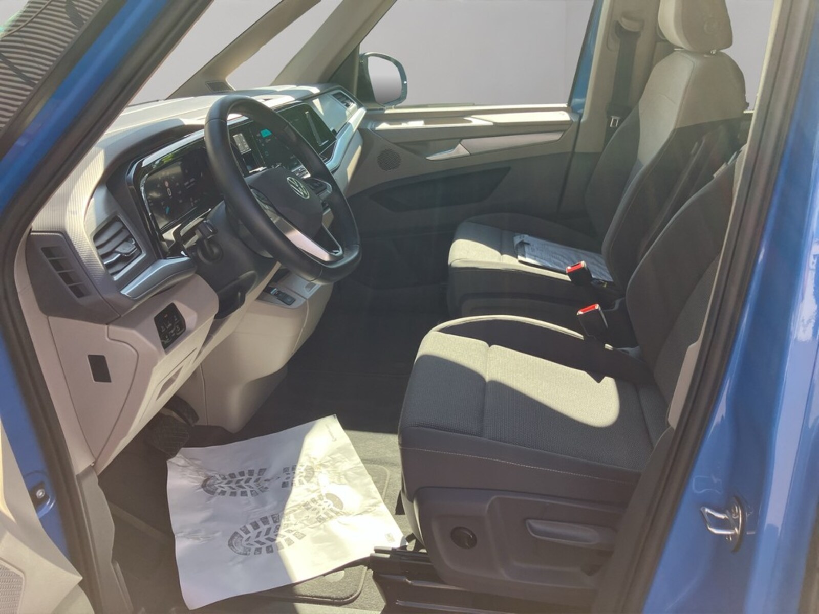 Volkswagen Multivan Langversion – Bild 11