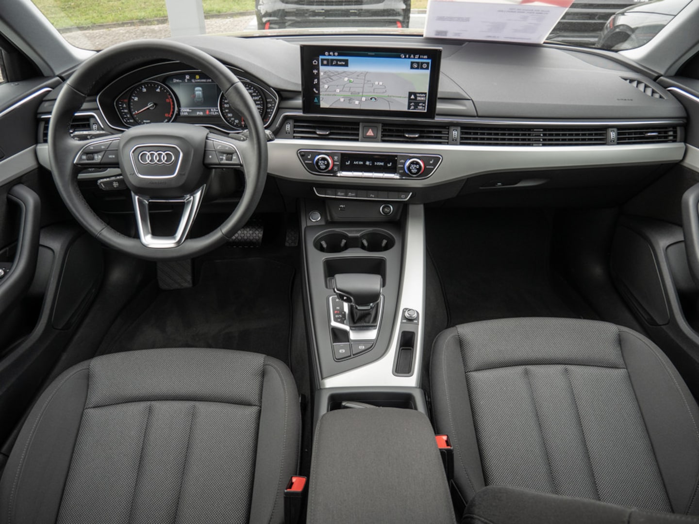 Bild über Audi A4 Avant 35 TDI S tronic - für weitere Informationen kontaktieren Sie den Audi Partner