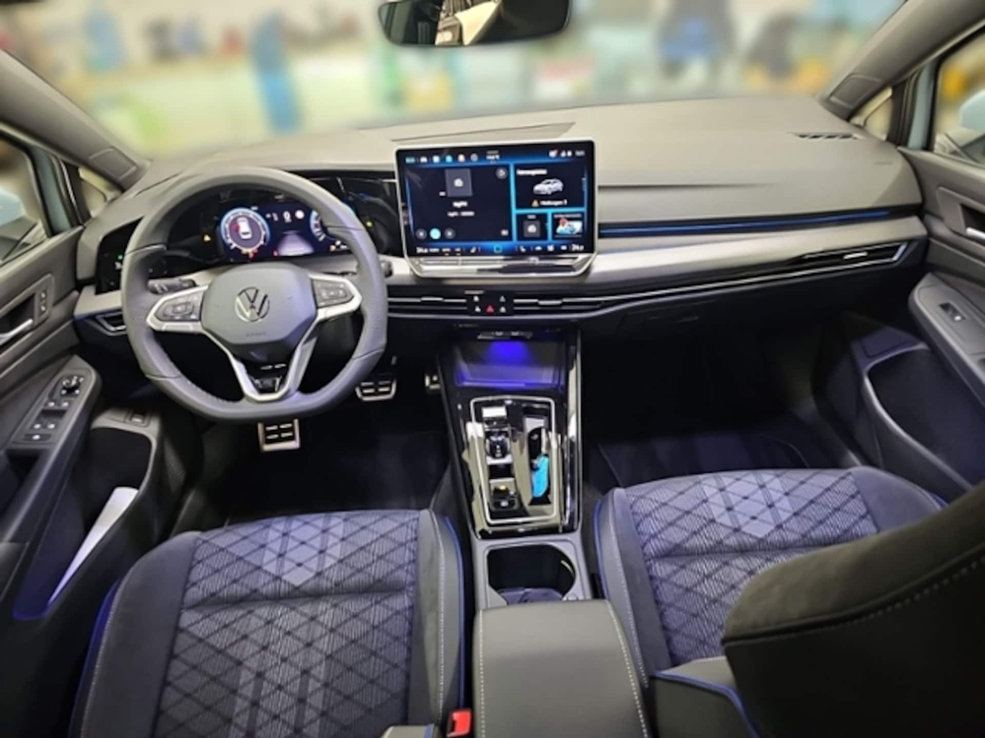 Volkswagen Golf Variant R-Line