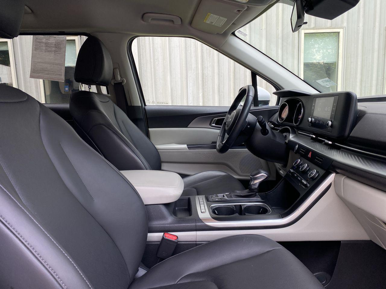 2024 Kia Carnival 21