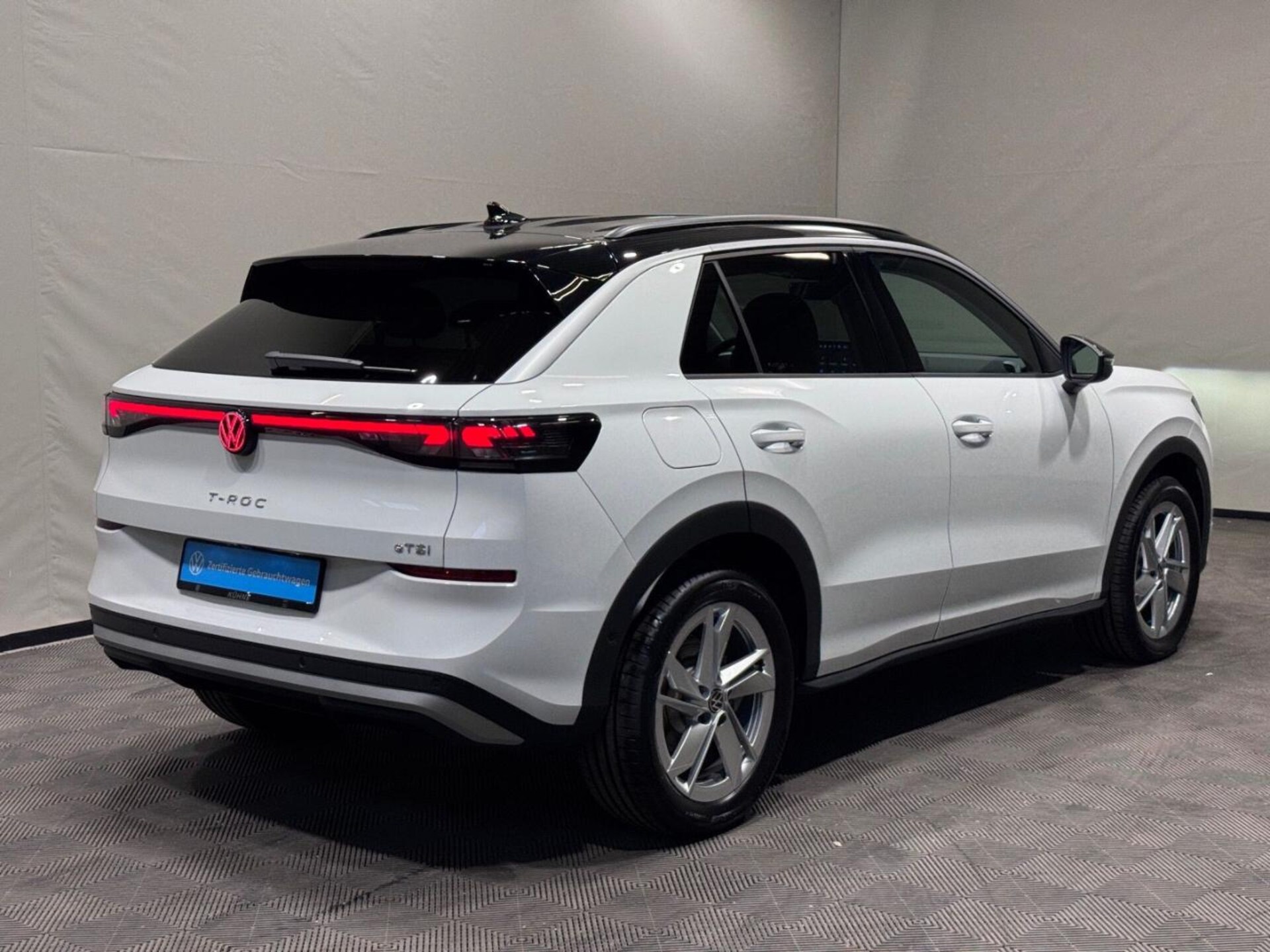 Volkswagen T-Roc Life