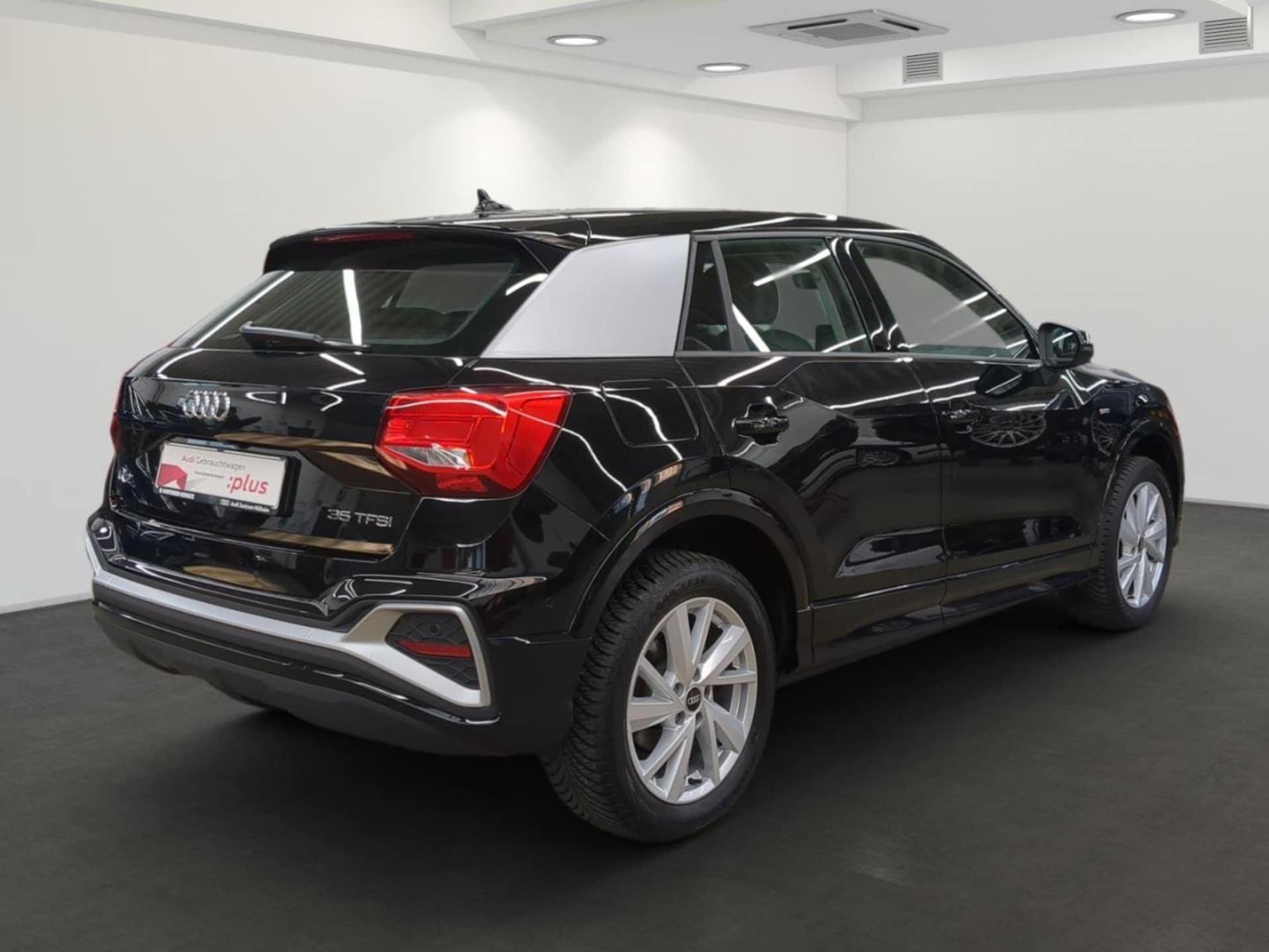 Audi Q2 S line