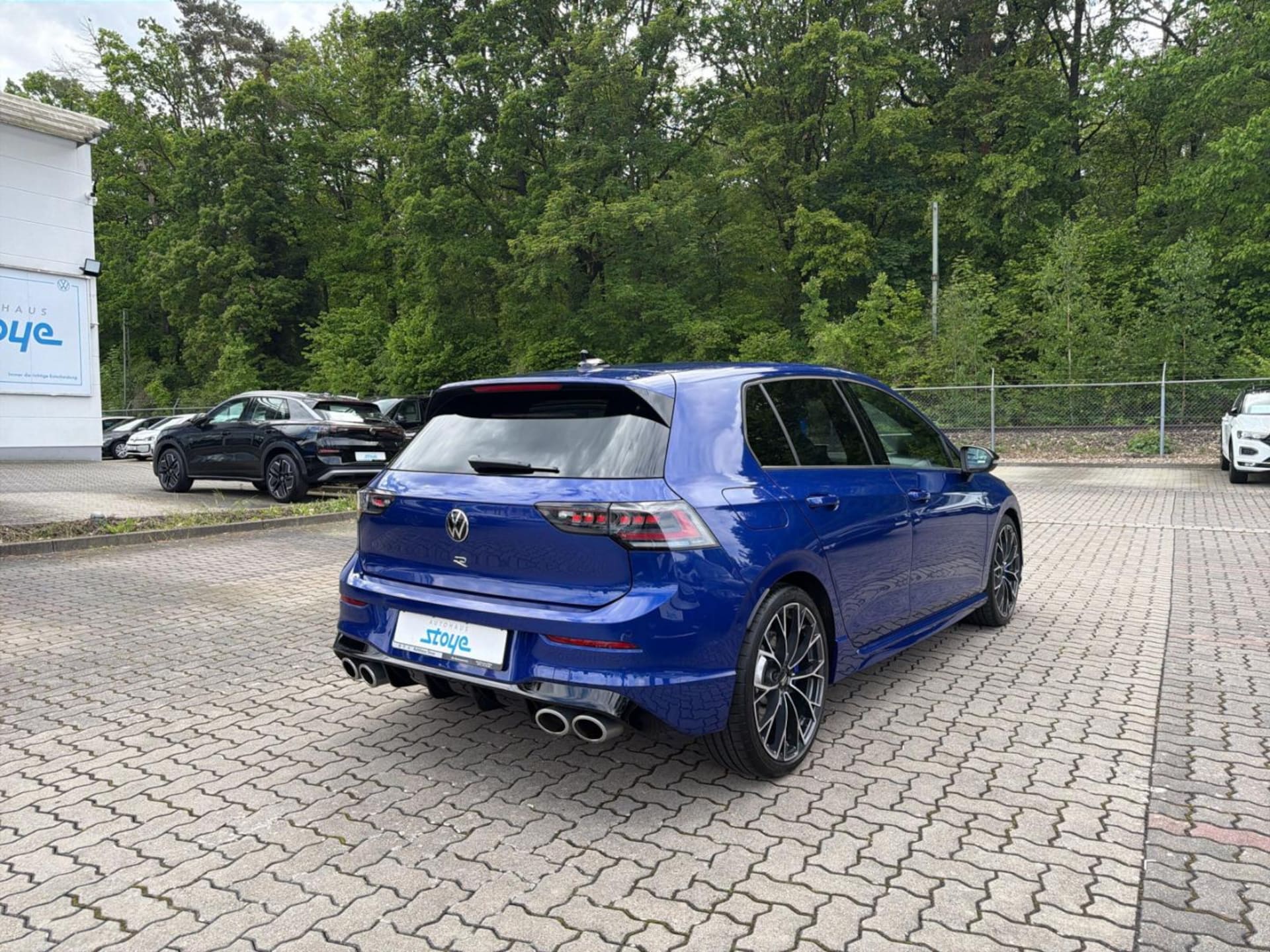 Volkswagen Golf R