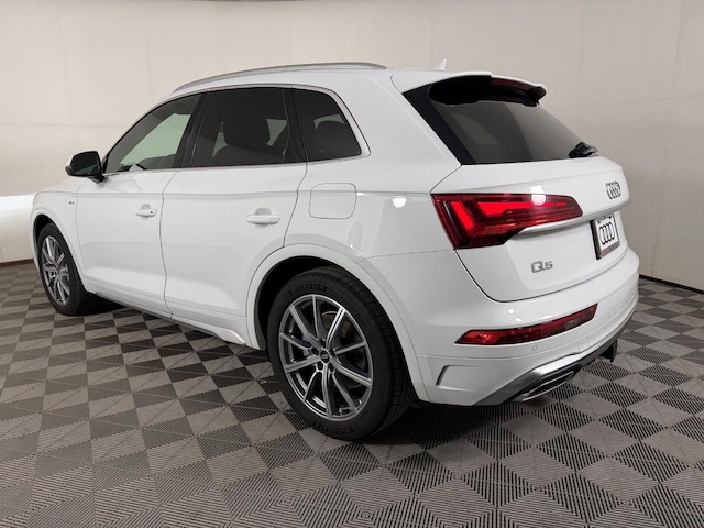 2022 Audi Q5 TFSI e