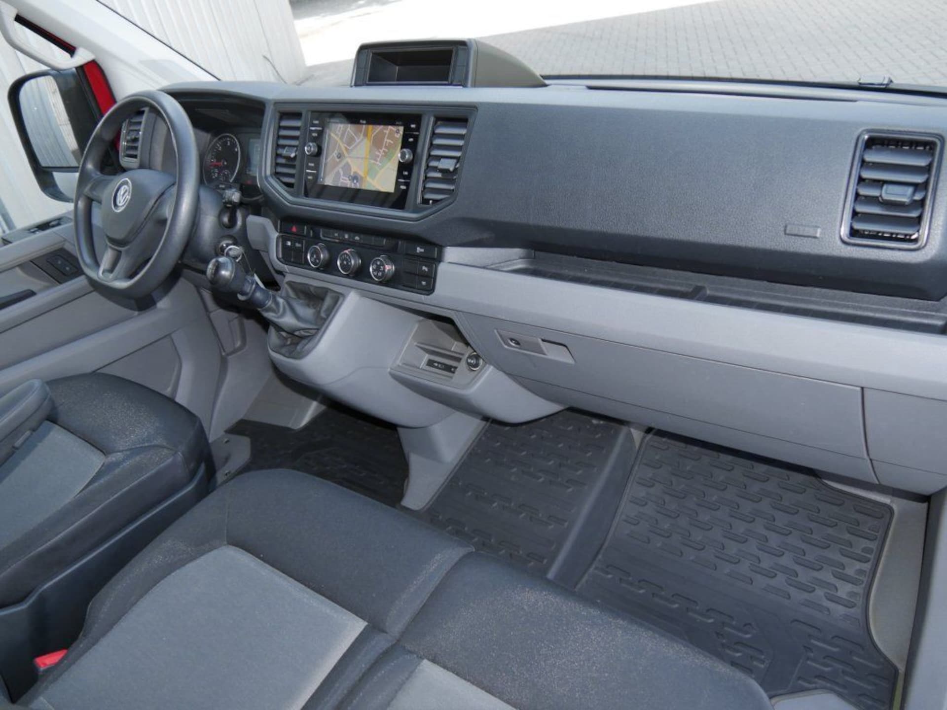 Volkswagen Crafter Kasten mittlerer Radstand