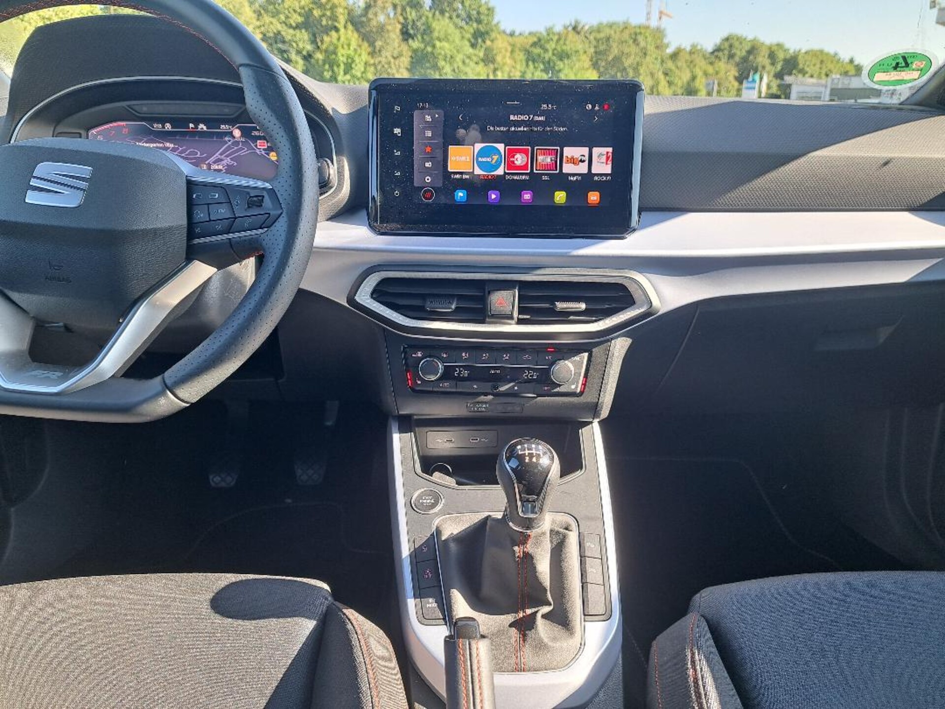 SEAT Arona FR