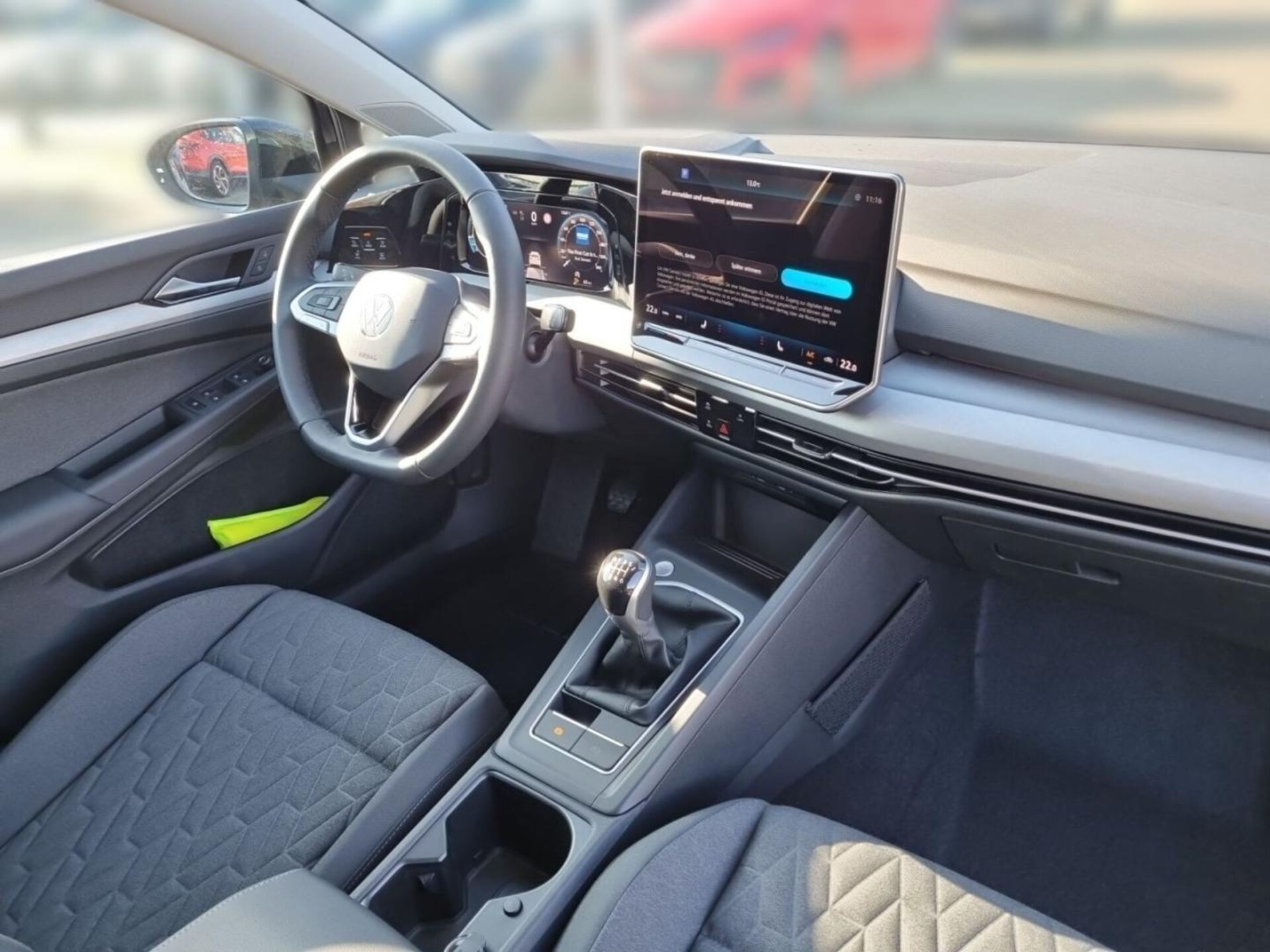 Volkswagen Golf Life